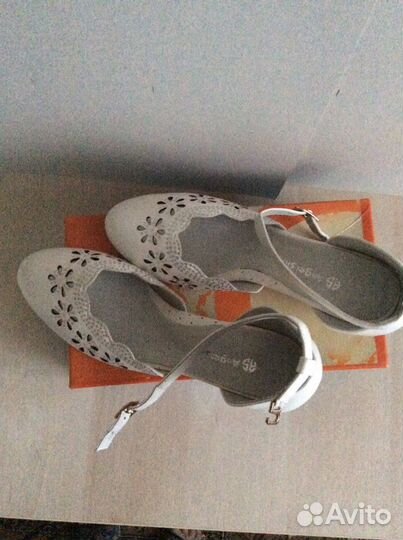 Туфли подростковые на 37 разм