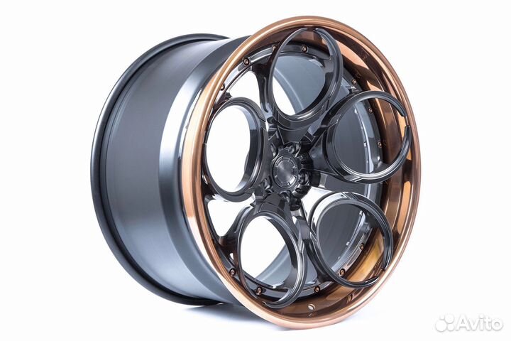 Кованые диски R23 5x130 для Lamborghini Urus