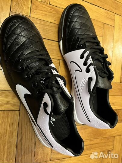 Футзалки nike tempo 41