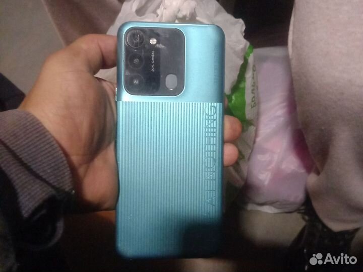 Мобильные телефоны