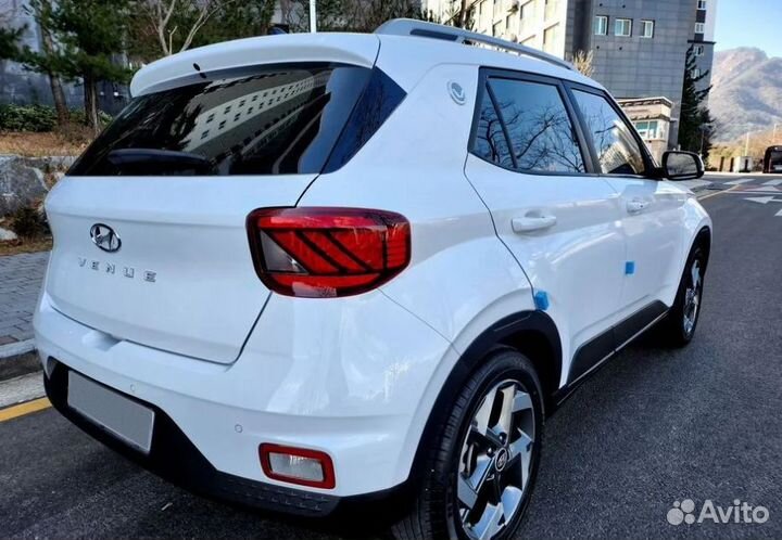 Hyundai Venue 1.0 AMT, 2022, 25 000 км
