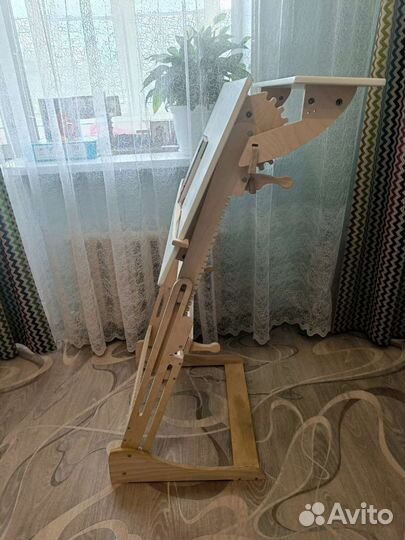 Письменный стол