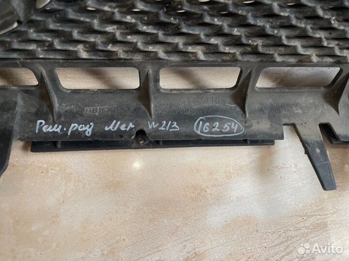 Решетка радитора Mercedes Benz E Class W213 С 2016