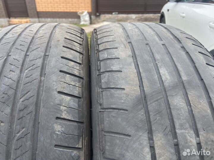 Bridgestone Dueler H/L 215/60 R17