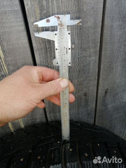 Hankook Winter I'Pike 225/55 R17