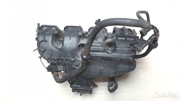 Коллектор впускной Ford Explorer, 2013