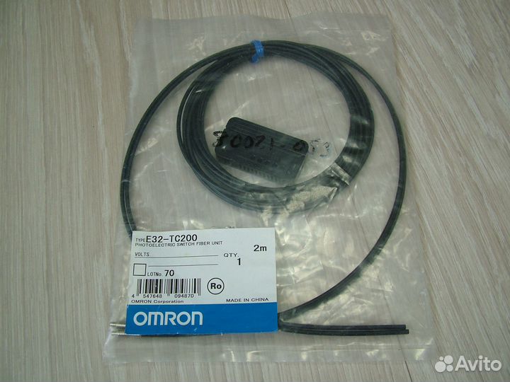 Omron E32-TC200 Кабель оптоволоконный