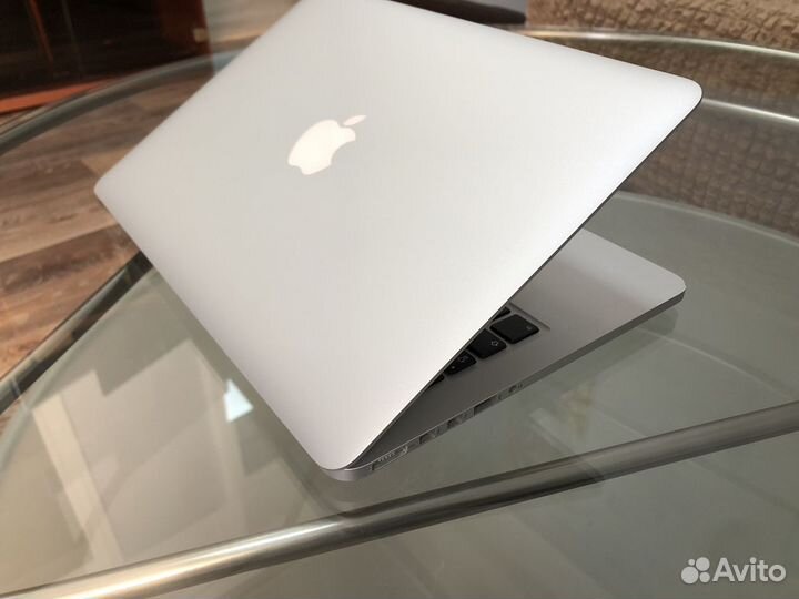 Macbook Pro 13 retina 2014/8GB/256 SSD