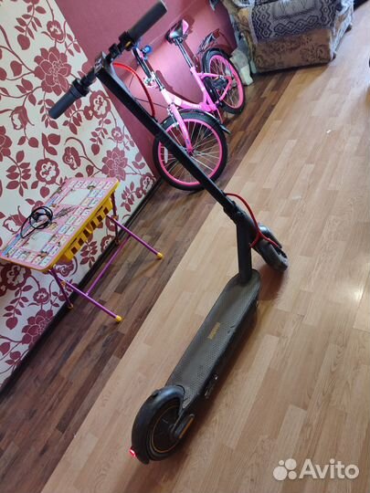 Электросамокат ninebot max g30