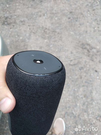 Умная колонка Jbl link portable с алисой yandex