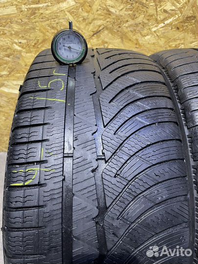 Michelin Pilot Alpin PA4 235/45 R17