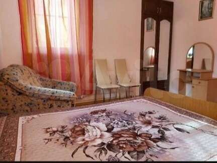 Комната 18 м² в 1-к., 1/3 эт.