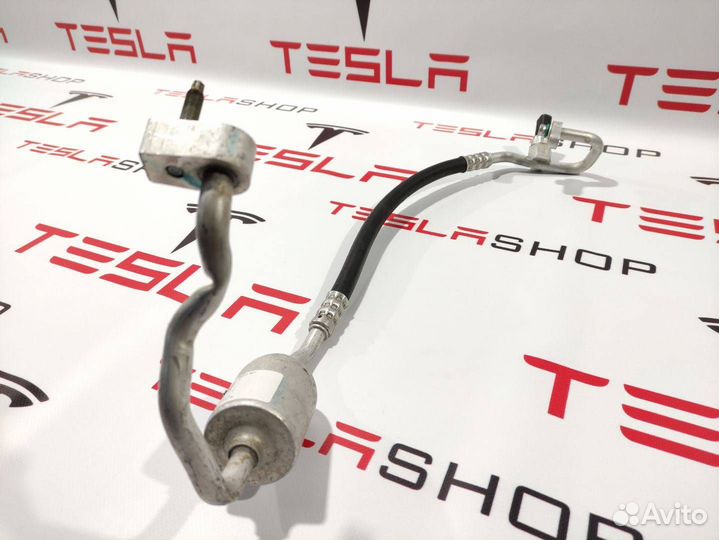 Трубка радиатора кондиционера с осушителем Tesla