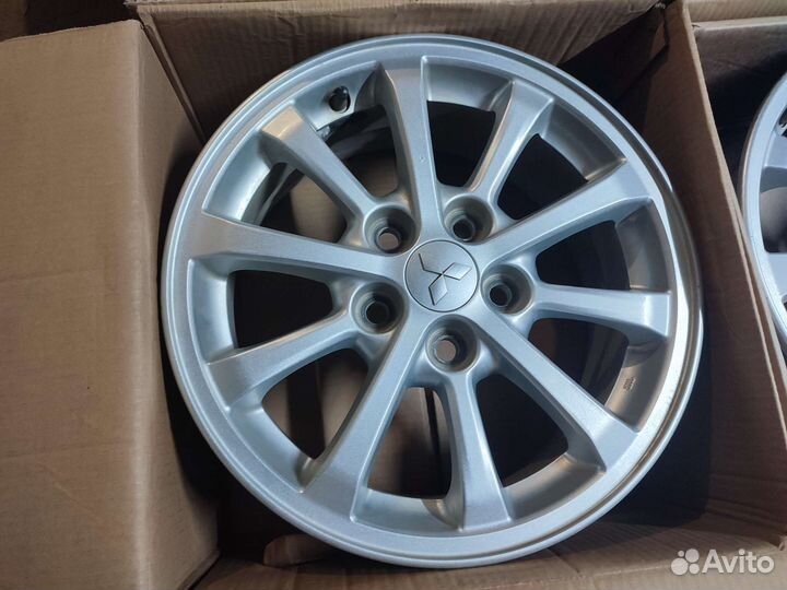 Диски Mitsubishi R16 5x114,3 цо 67,1 оригинал