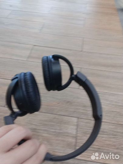 Беспроводные наушники