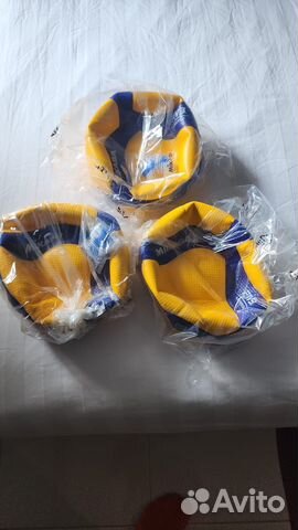 Волейбольный мяч Mikasa V300W