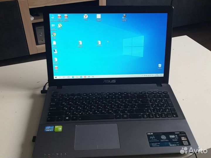 Ноутбук Asus X550CC