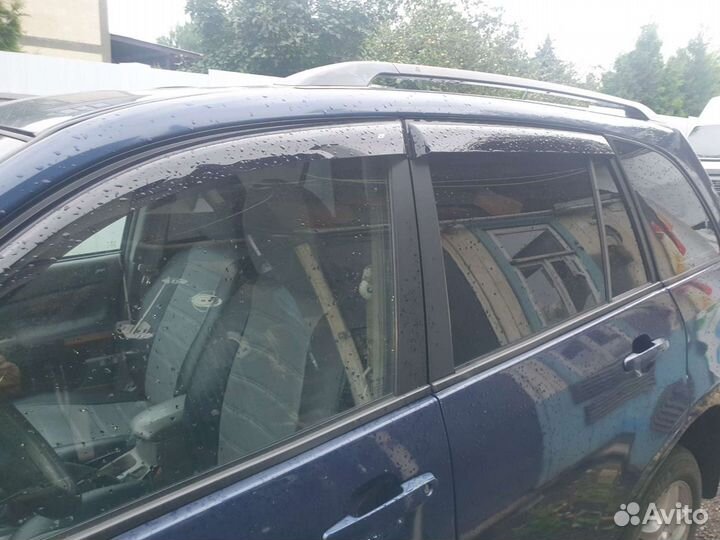 Левые боковые стекла на чери тиго 2010г