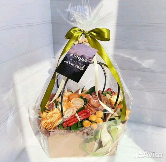 Съедобные букеты из колбасы