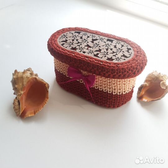 Корзинка вязаная