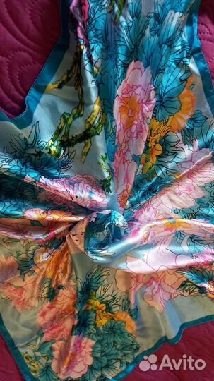 Шелковый платок. На шею