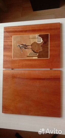 Адресная папка из дерева с инкрустацией