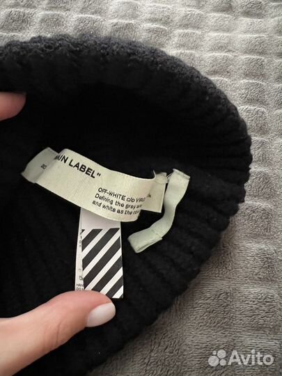 Шапка Off white