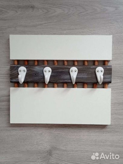 Ключница настенная