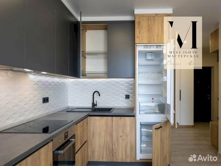 Кухонный гарнитур угловой