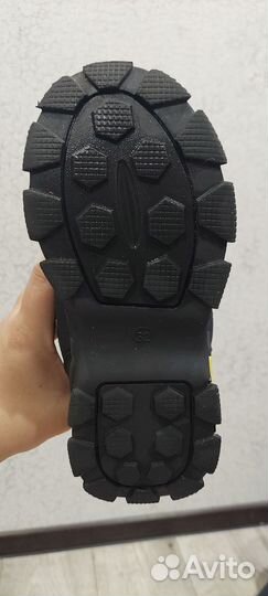 Ботинки зимние для мальчика 32р