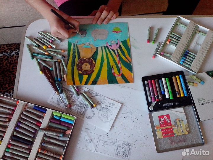 Педагог-репетитор изо