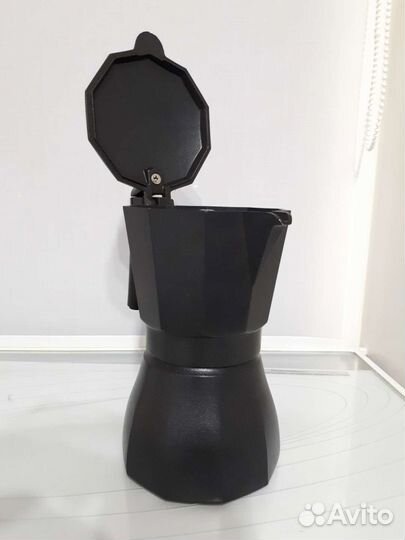 Гейзерная кофеварка