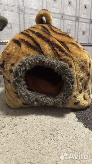 Домик лежанка для кошки и собаки