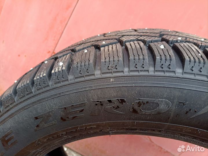 Pirelli Ice Zero 255/55 R20 28H