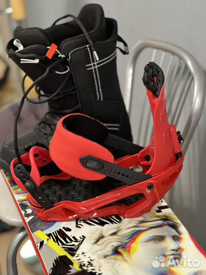 Комплект. Сноуборд, ботинки, шлем