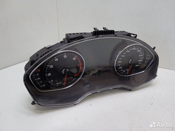 Панель приборов Audi Q5/SQ5