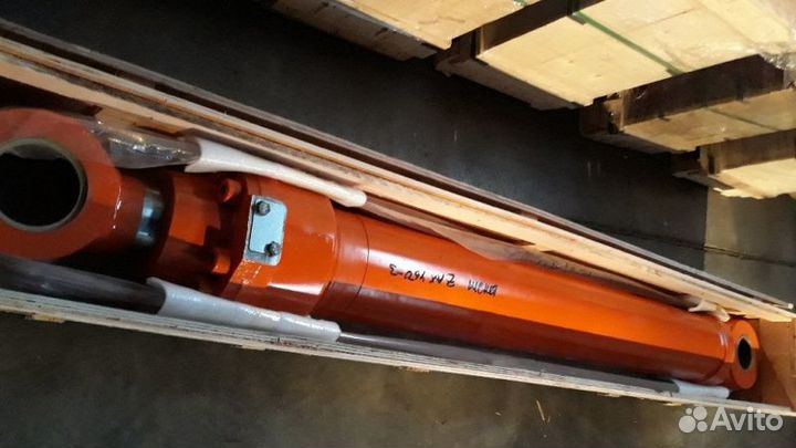 Гидроцилиндр ковша Hitachi ZX450-3