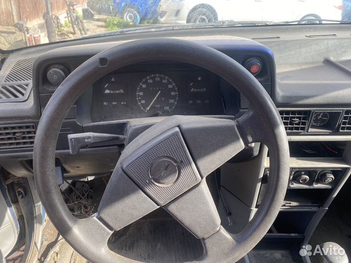 Opel Kadett 1.3 МТ, 1986, 13 000 км