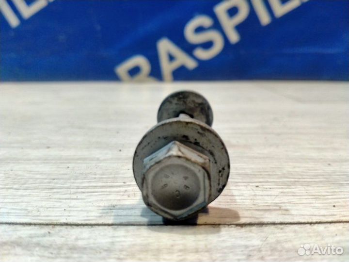 Эксцентрик задний Bmw 523I Левый Руль