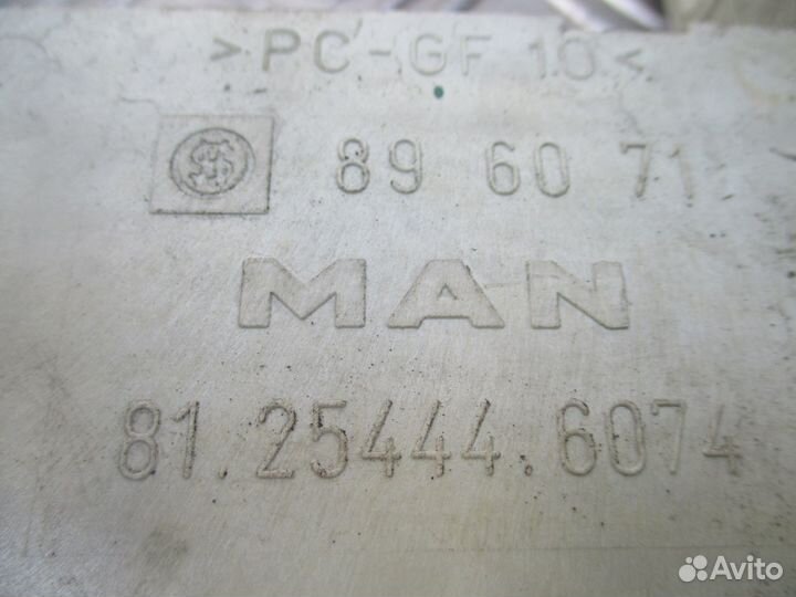 Блок предохранителей MAN 81254446074