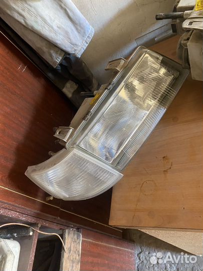 Передние фары ваз 2110