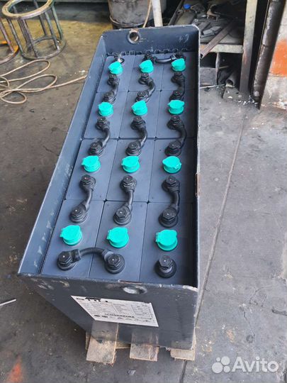 Аккумуляторная батарея (акб)