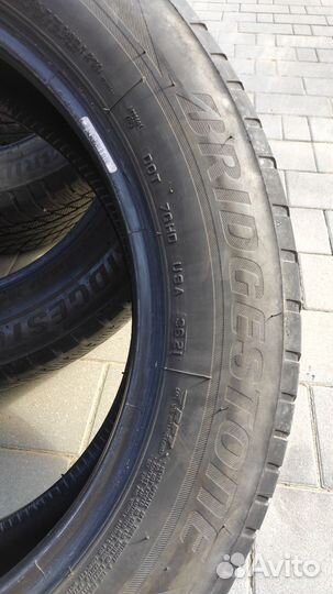 Bridgestone Blizzak LM-001 225/60 R18 104H