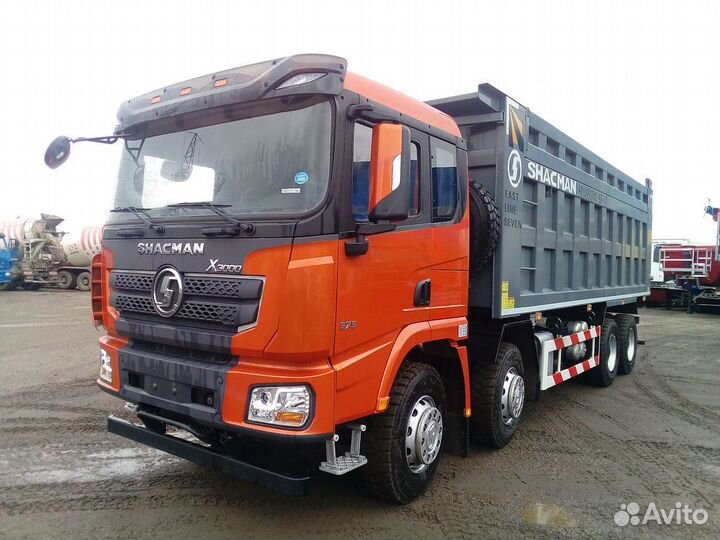 Водитель категории С (Shacman 8*4)