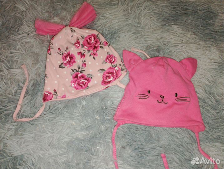 Жилет, шапочки, носочки