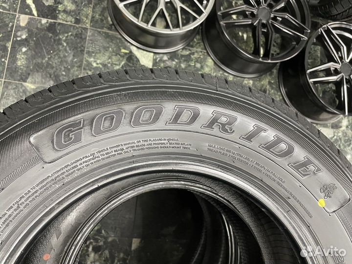 Goodride SU318 215/70 R16 100H