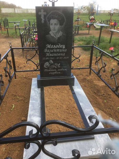 Мраморный памятник под ключ