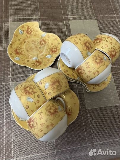 Чашки фарфоровые