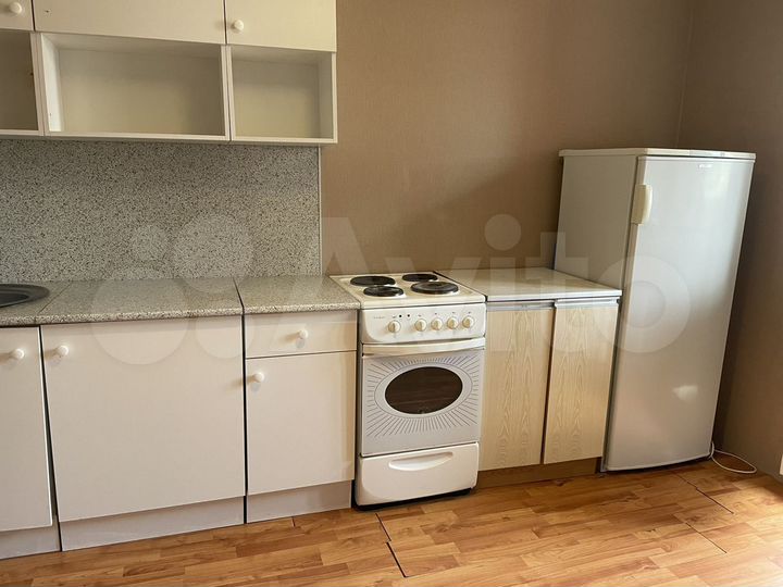 1-к. квартира, 44 м², 3/10 эт.