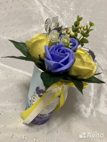 Букетики из мыльных роз и тюльпанов